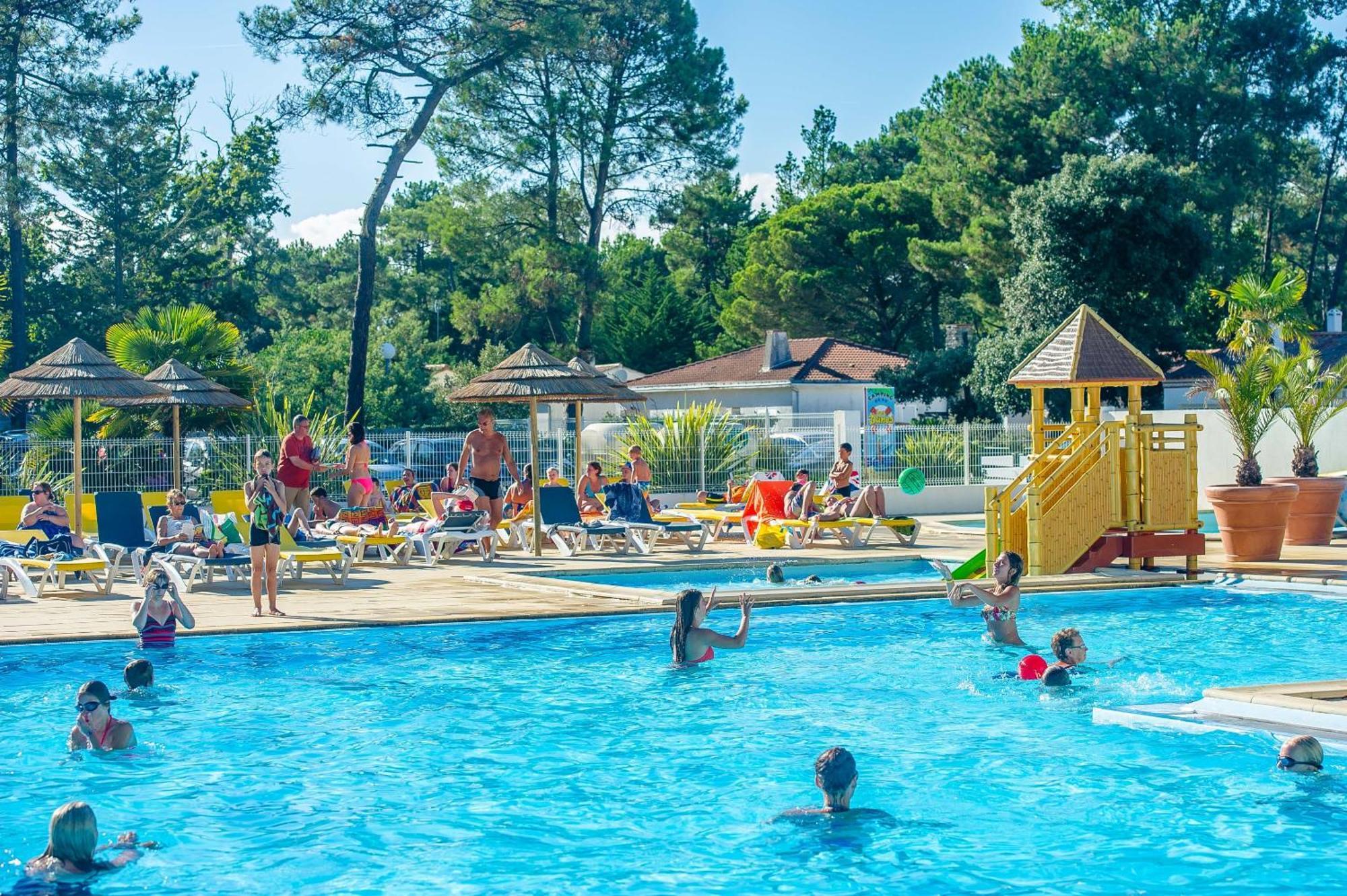 Domaine Residentiel De Plein Air Les Dunes Longeville-sur-Mer Exteriér fotografie